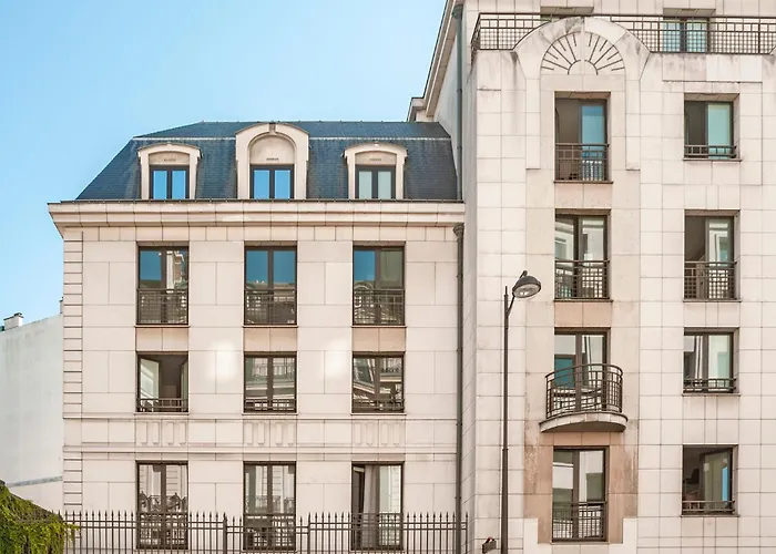 Hostel Adveniat Paris